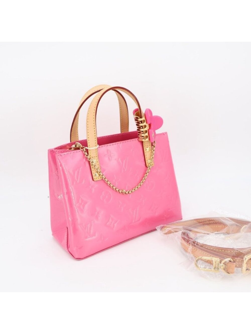 Louis Vuitton Monogram Vernis Reade PM 2-Way Shoulder Bag